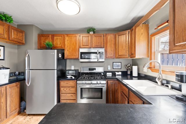 115 Bartlett Street, Clinton, MI 49236