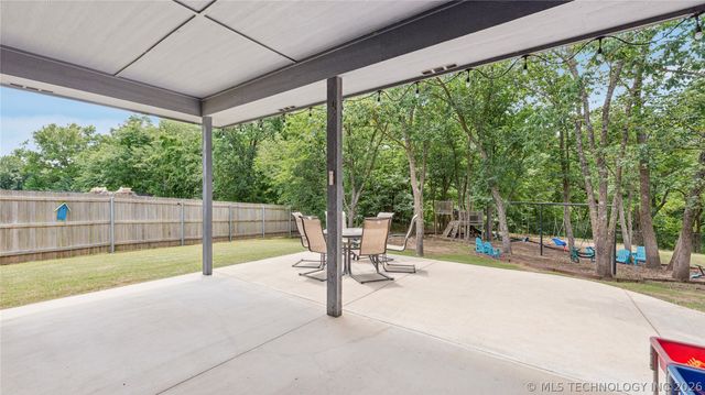 11602 S 30th West Avenue, Jenks, OK 74037