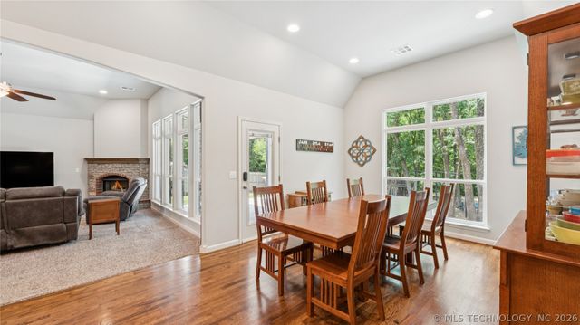 11602 S 30th West Avenue, Jenks, OK 74037