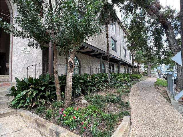 505 W 7th ST 114, Austin, TX 78701