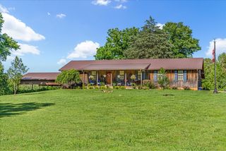 2890 Nance Bend Rd, Clifton, TN 38425