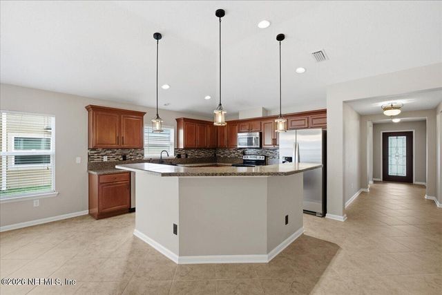 4921 CREEK BLUFF Lane, Middleburg, FL 32068