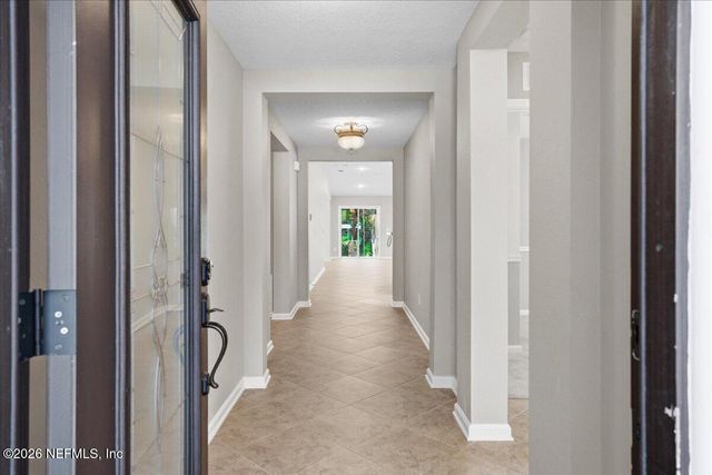 4921 CREEK BLUFF Lane, Middleburg, FL 32068