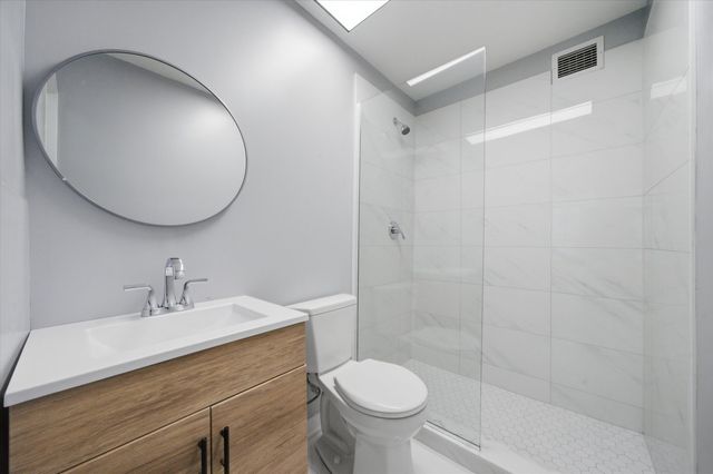 3600 N Lake Shore Drive 1217, Chicago, IL 60613