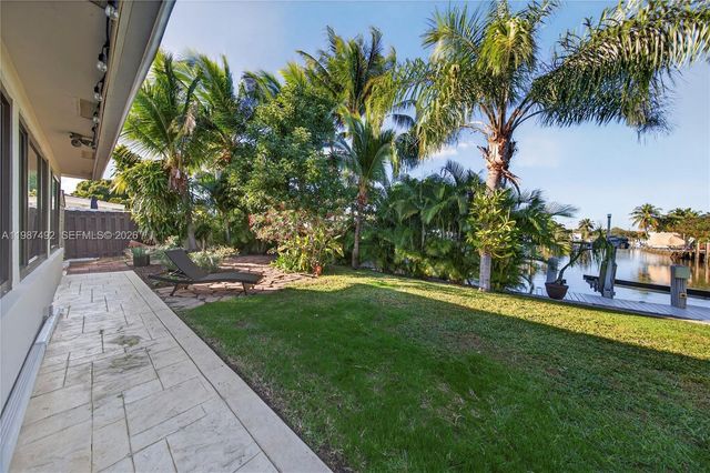 371 SE 3rd St 371, Pompano Beach, FL 33060