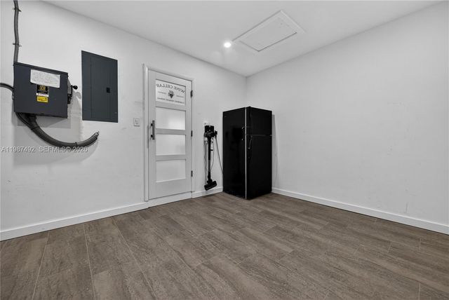 371 SE 3rd St 371, Pompano Beach, FL 33060