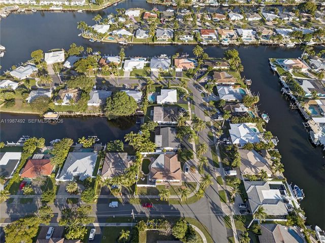 371 SE 3rd St 371, Pompano Beach, FL 33060