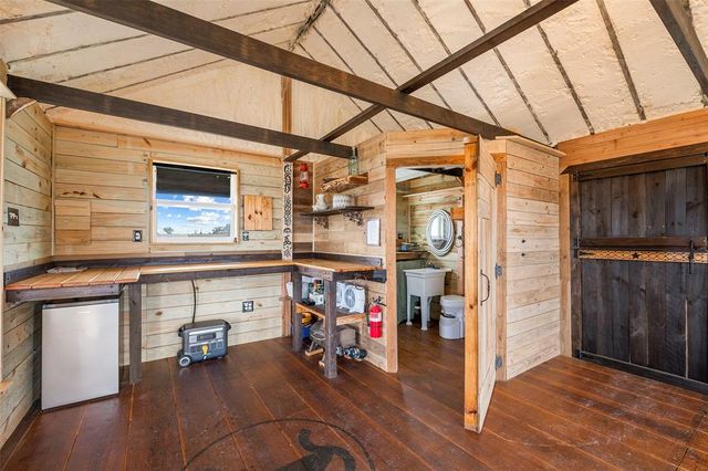 2937 County Road 210, Anderson, TX 77830