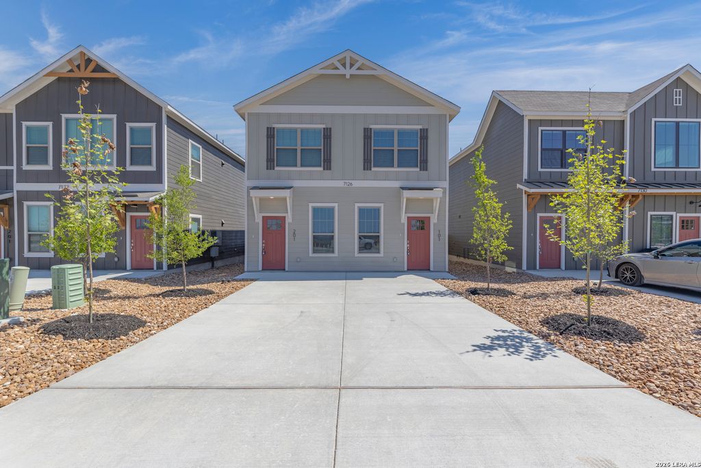 7126 Magnolia Crk Unit 101, San Antonio, TX 78252