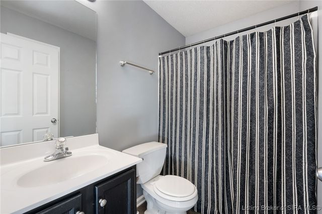 4437 Falling Leaf Drive, Sellersburg, IN 47172