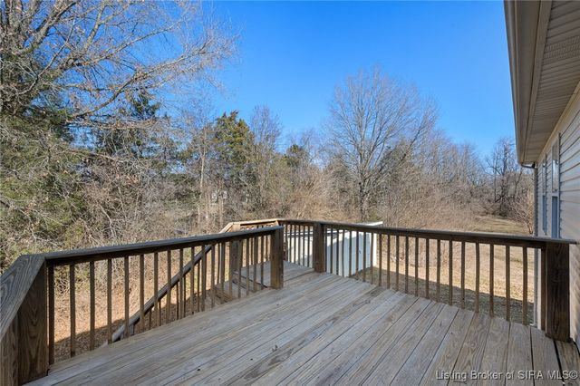 4437 Falling Leaf Drive, Sellersburg, IN 47172