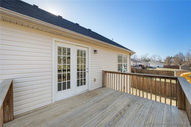 4437 Falling Leaf Drive, Sellersburg, IN 47172