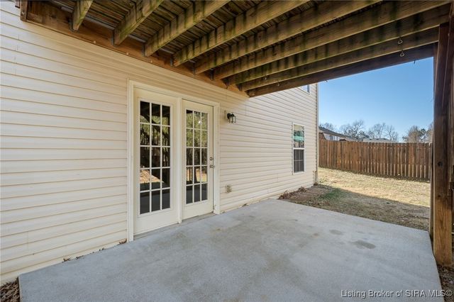 4437 Falling Leaf Drive, Sellersburg, IN 47172