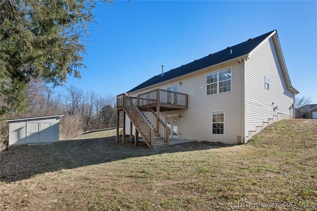 4437 Falling Leaf Drive, Sellersburg, IN 47172