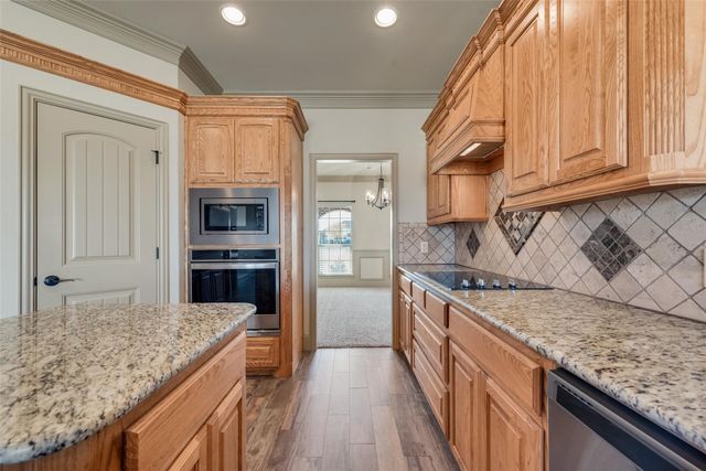 2921 Alamosa Drive, Terrell, TX 75160