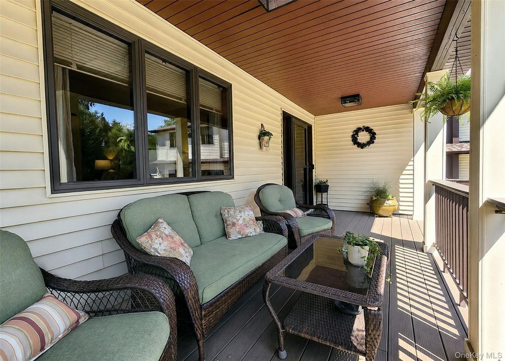 57 Wellington Road, Middle Island, NY 11953 — photo 4