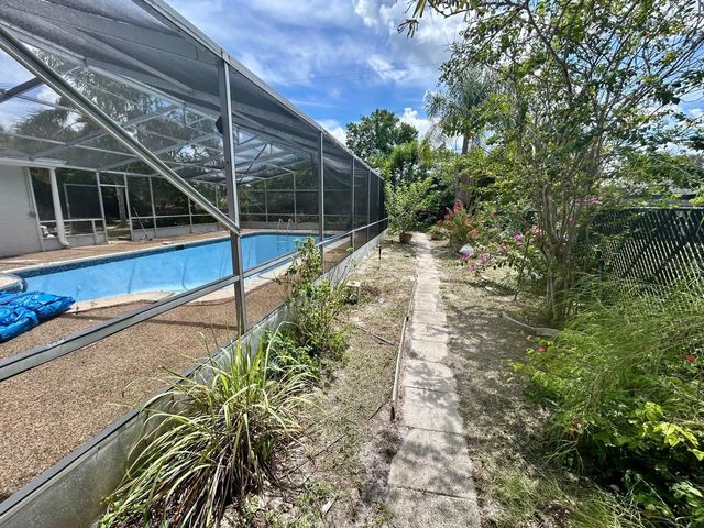 1079 ALLADIN, Deltona, FL 32725