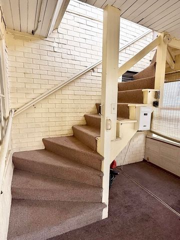 26 Wintworth St., Chicopee, MA 01013