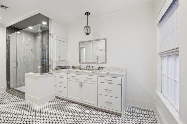 1702 South Boulevard, Houston, TX 77098