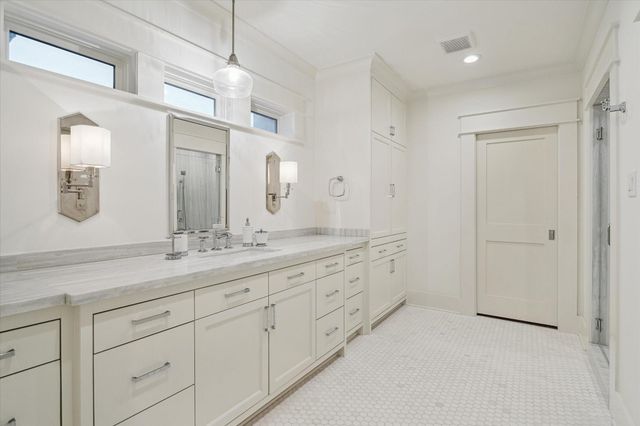 1702 South Boulevard, Houston, TX 77098