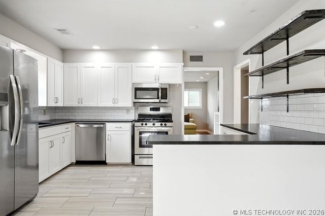 3027 S Joplin Avenue, Tulsa, OK 74114