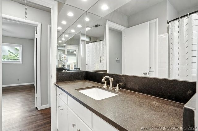 3027 S Joplin Avenue, Tulsa, OK 74114