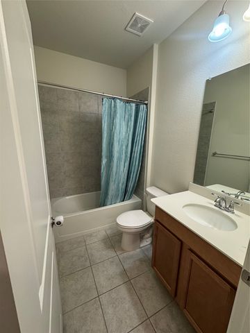 231 Hadley Lane, Fate, TX 75087