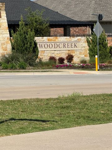 231 Hadley Lane, Fate, TX 75087