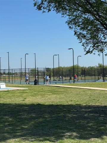 231 Hadley Lane, Fate, TX 75087