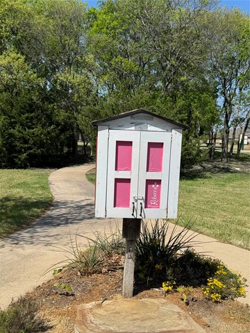 231 Hadley Lane, Fate, TX 75087