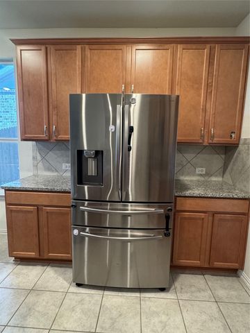 231 Hadley Lane, Fate, TX 75087