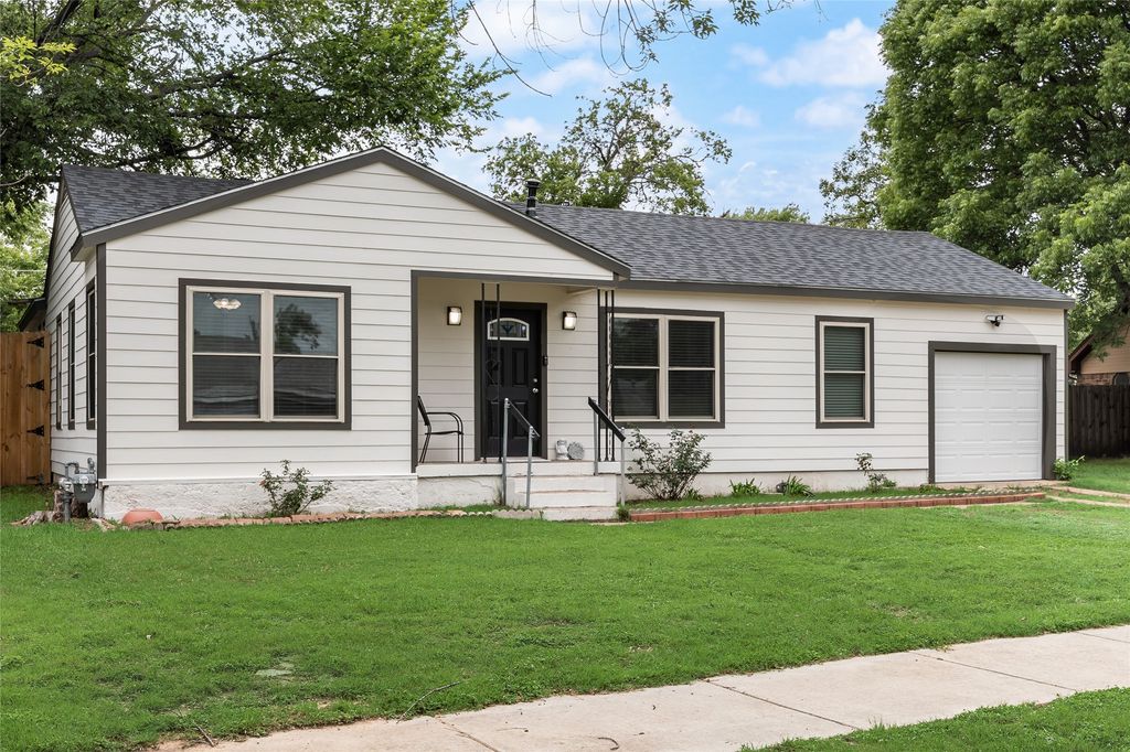 1005 Iowa Street, Irving, TX 75060