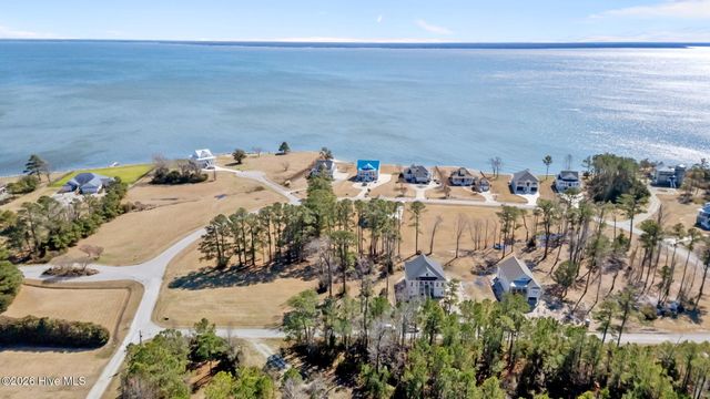 4005 Tarpon Drive, Oriental, NC 28571