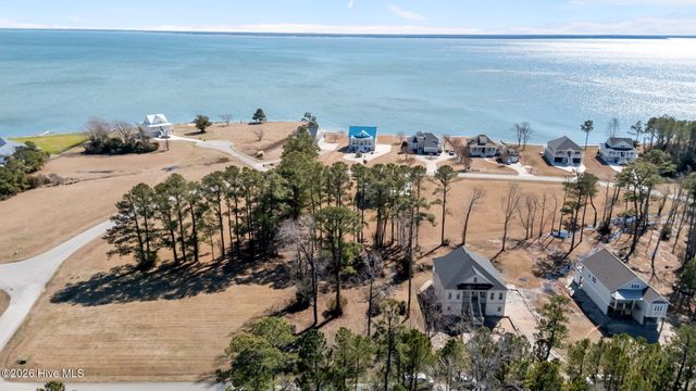 4005 Tarpon Drive, Oriental, NC 28571