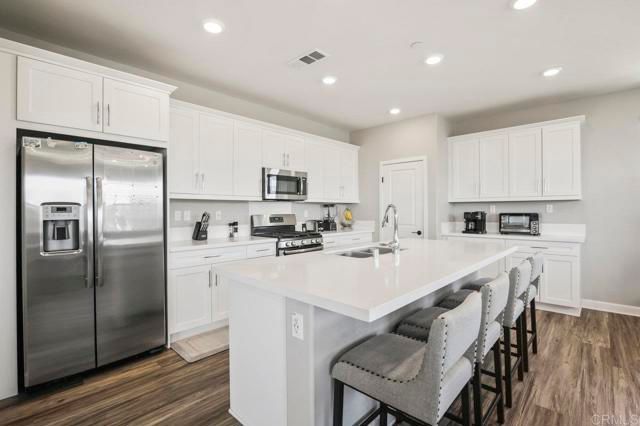 1891 Cosmopolitan Lane 6, Chula Vista, CA 91915