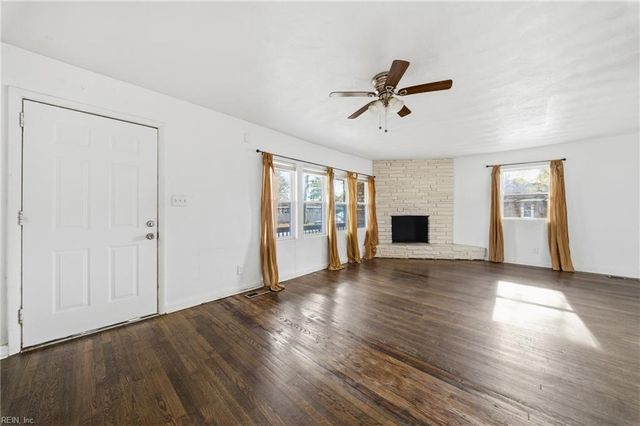 4904 Holly RD, Portsmouth, VA 23703