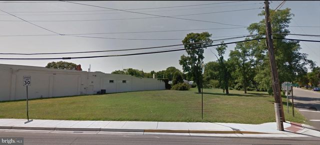 999 BAYSHORE RD, Villas, NJ 08251