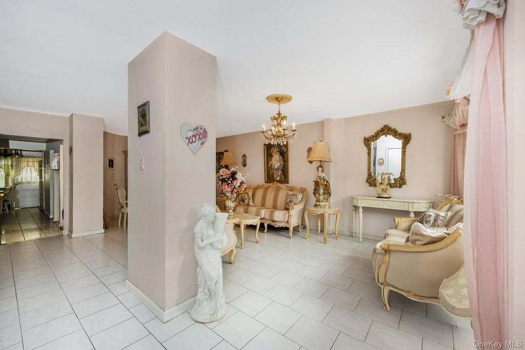 69-11 62nd Drive, Middle Village, NY 11379 — photo 4