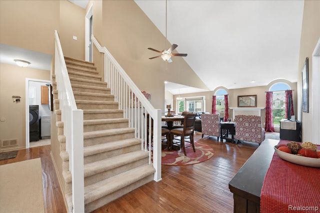 57549 Windmill Point, New Hudson, MI 48165