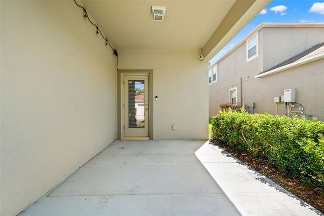 8751 SHADY PAVILLION COURT, Land O Lakes, FL 34637