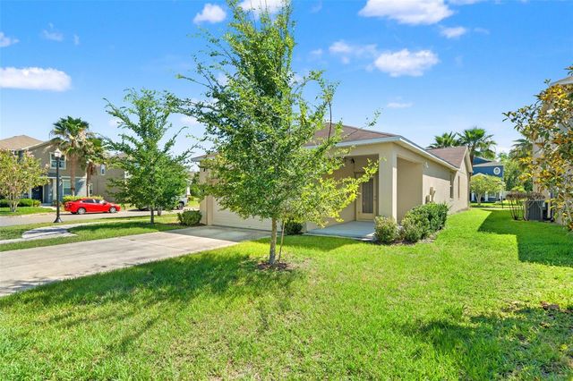 8751 SHADY PAVILLION COURT, Land O Lakes, FL 34637