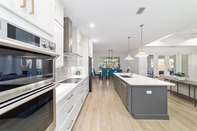 11638 SE 101ST COURT ROAD, Belleview, FL 34420