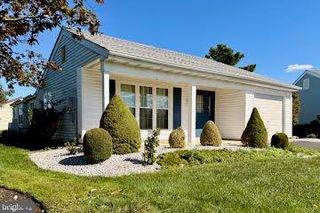 5 CAROL CT, Manchester Township, NJ 08759