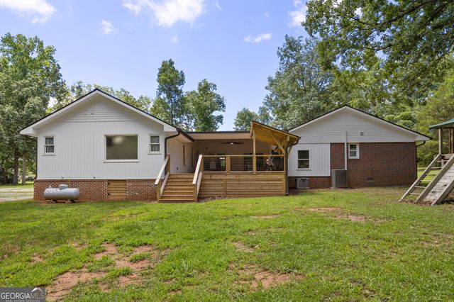 104 E Oak Street, Luthersville, GA 30251