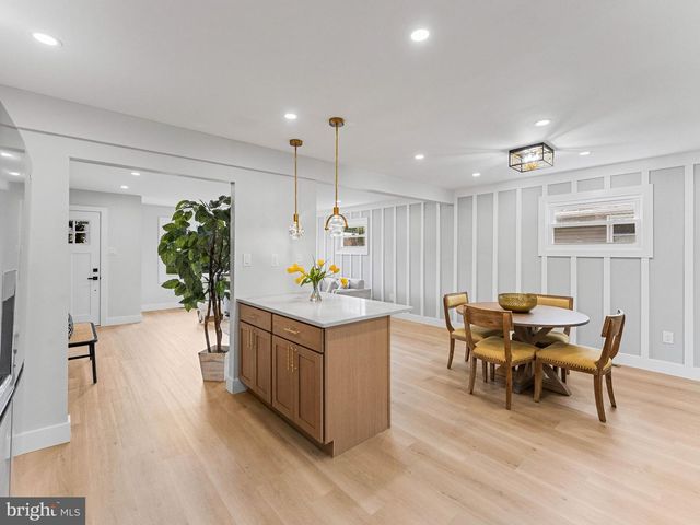 125 MASSACHUSETTS AVE, Cherry Hill, NJ 08002