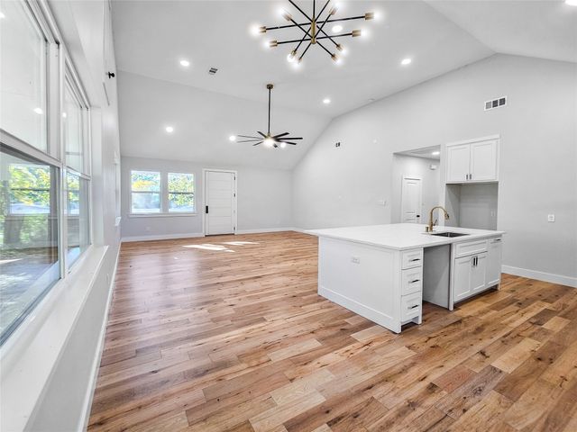 328 Whispering Trl., Gun Barrel City, TX 75156