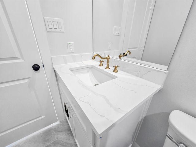 328 Whispering Trl., Gun Barrel City, TX 75156