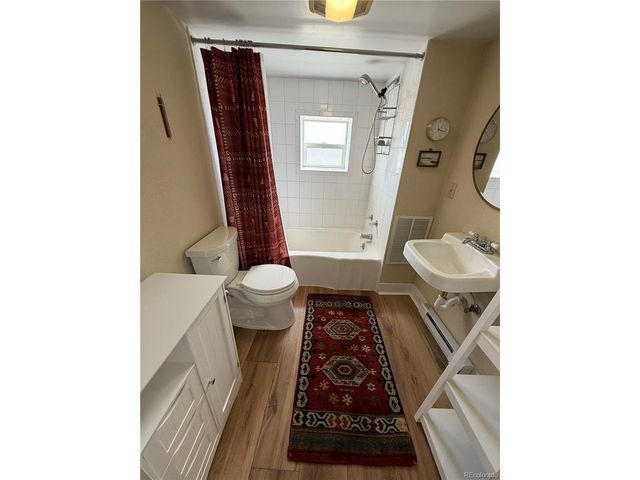 621 Broadway, Silver Cliff, CO 81252
