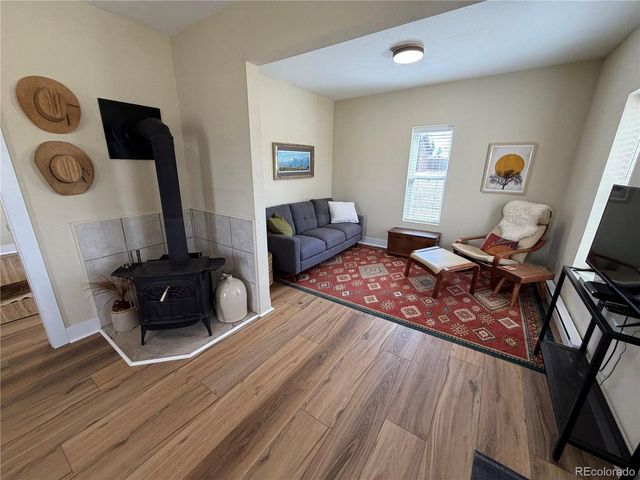 621 Broadway, Silver Cliff, CO 81252