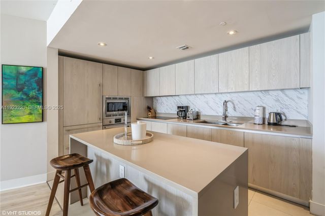 4111 S Ocean Dr 1904, Hollywood, FL 33019